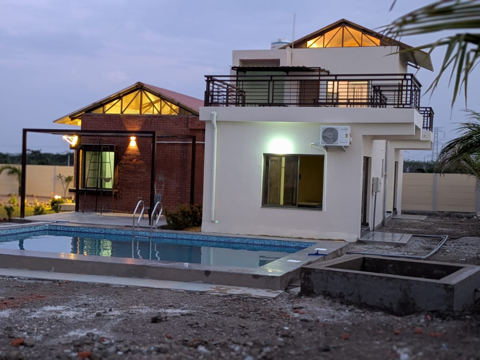 Farm House For Sale
